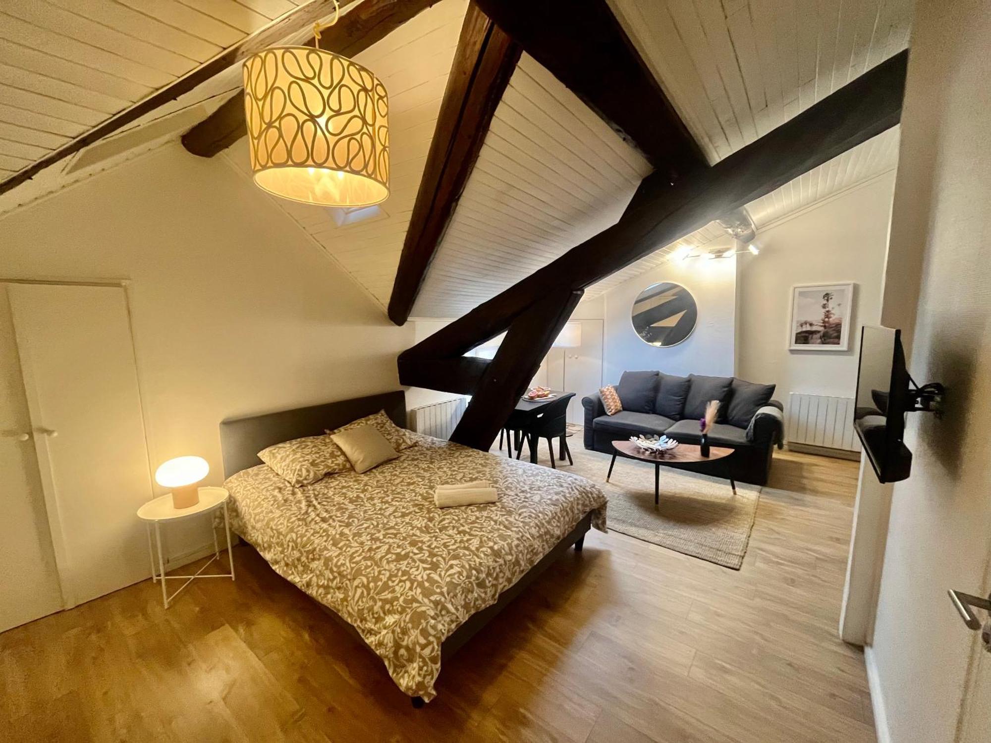 Suite Polkka Лион Экстерьер фото